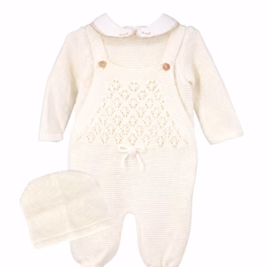 Gebreide 3 delige babyset in gebroken wit.